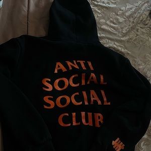 Anti Social Social Club 🧡